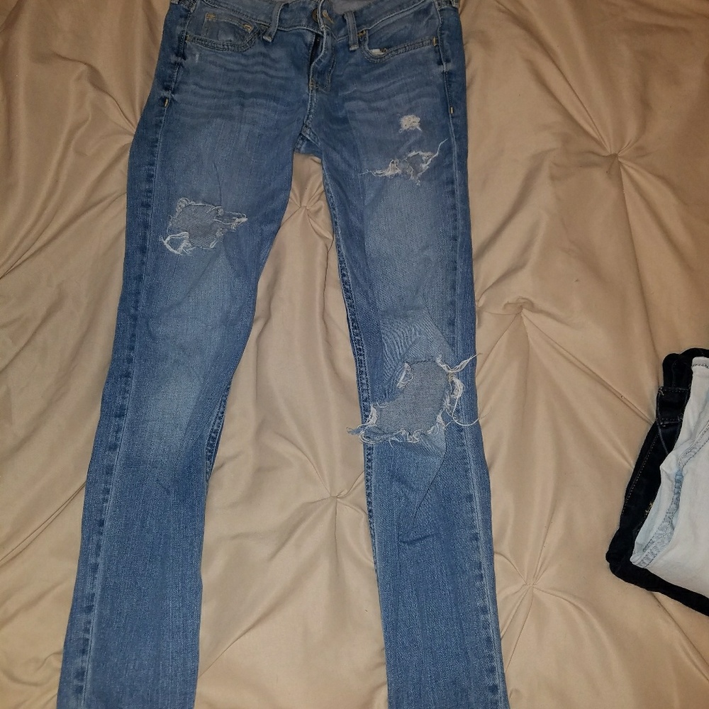 Hollister jeans